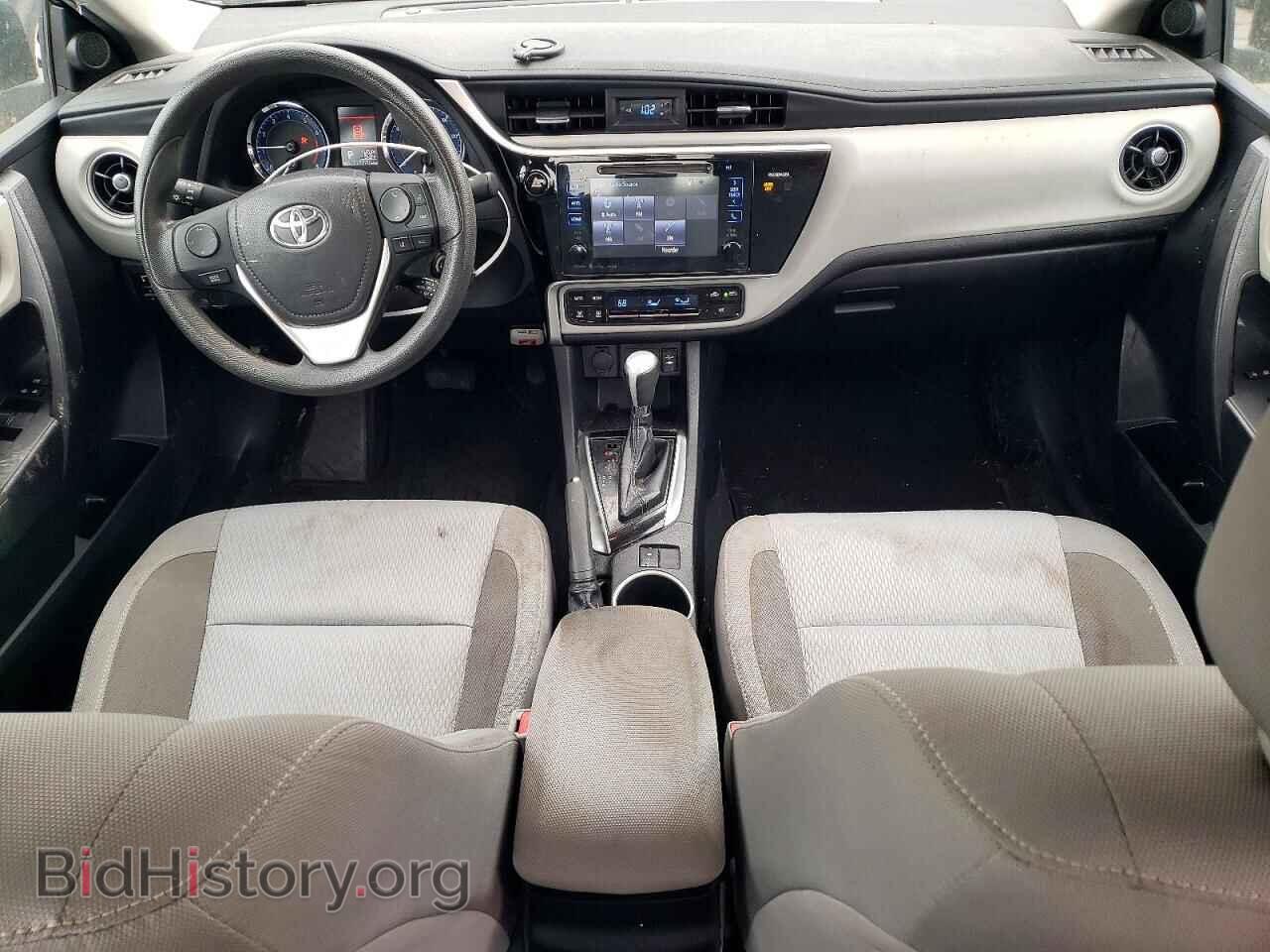 2017 TOYOTA COROLLA - VIN: 2T1BURHE7HC762731 - Фото 8