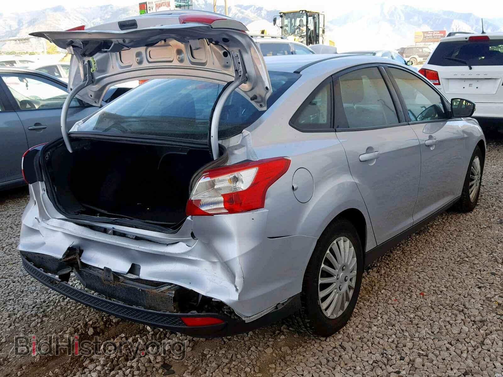 2012 FORD FOCUS SE - VIN: 1FAHP3F28CL330227 - Фото 4