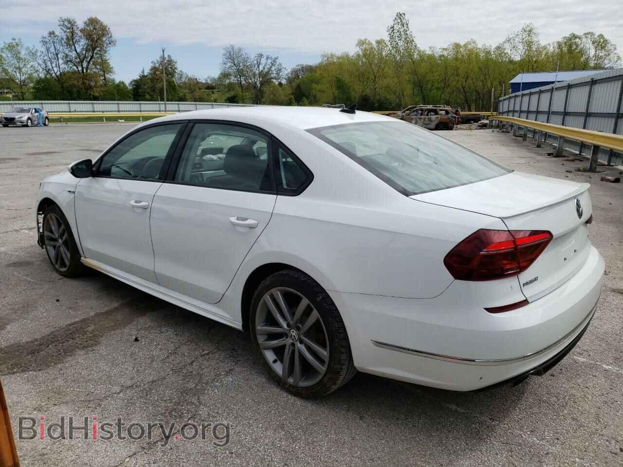 2018 VOLKSWAGEN PASSAT - VIN: 1VWAA7A36JC014081 - Фото 2
