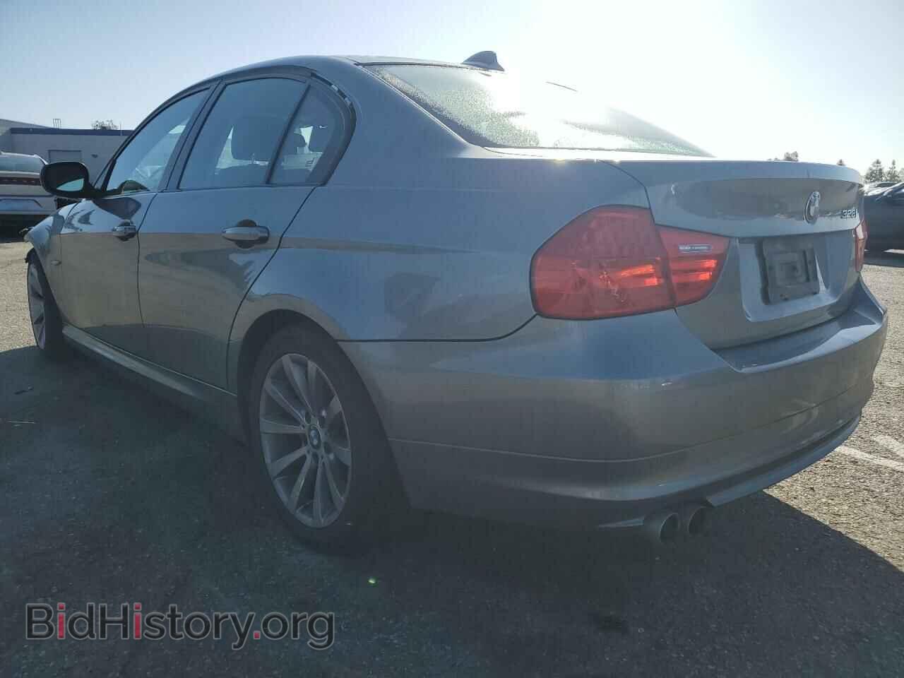 2011 BMW 3 SERIES - VIN: WBAPH5C57BA443820 - Фото 2