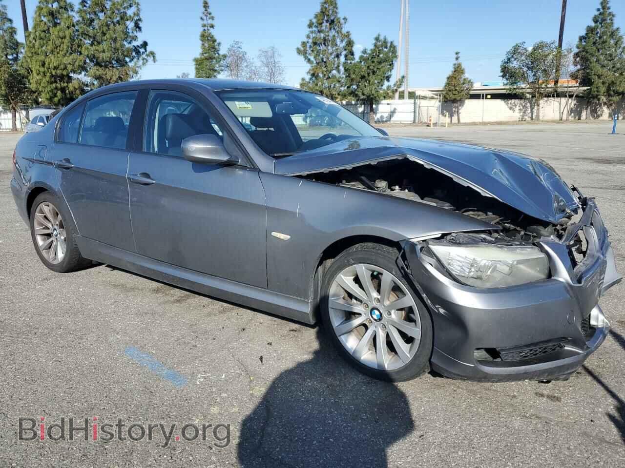 2011 BMW 3 SERIES - VIN: WBAPH5C57BA443820 - Фото 4