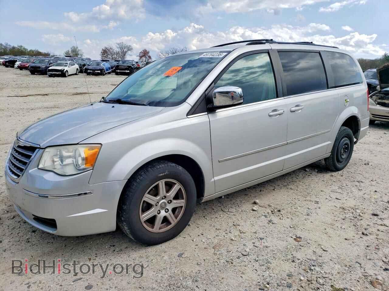 Photo 2A4RR5D15AR110511 - CHRYSLER MINIVAN 2010