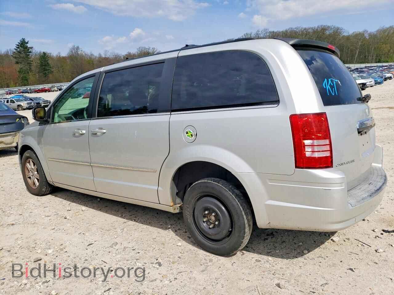 2010 CHRYSLER MINIVAN - VIN: 2A4RR5D15AR110511 - Photo 2