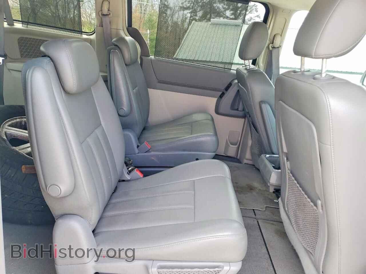 2010 CHRYSLER MINIVAN - VIN: 2A4RR5D15AR110511 - Photo 11