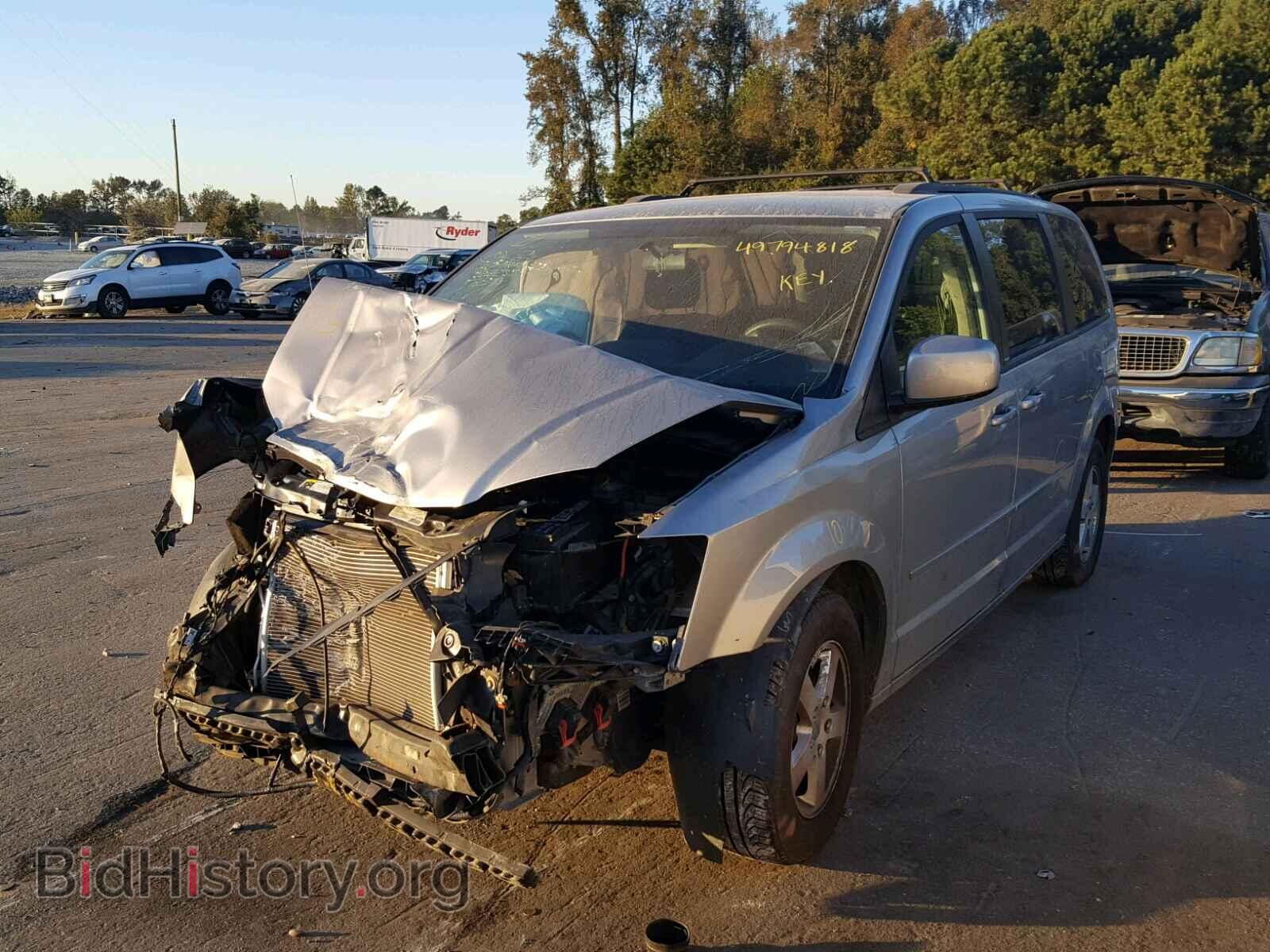 2013 DODGE GRAND CARA - VIN: 2C4RDGCG8DR545713 - Фото 2