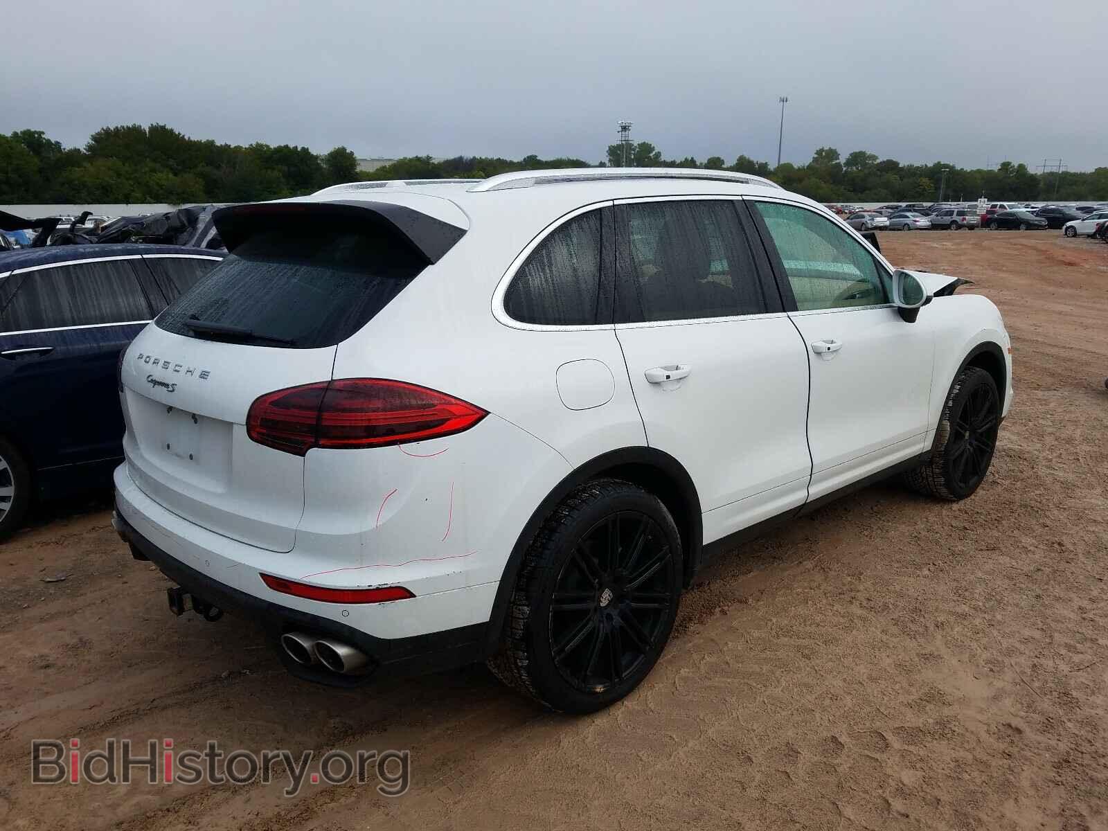 2017 PORSCHE CAYENNE - VIN: WP1AB2A20HLA51937 - Фото 4