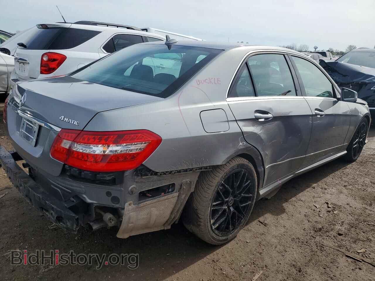 2011 MERCEDES-BENZ E-CLASS - VIN: WDDHF8HB4BA365256 - Фото 3