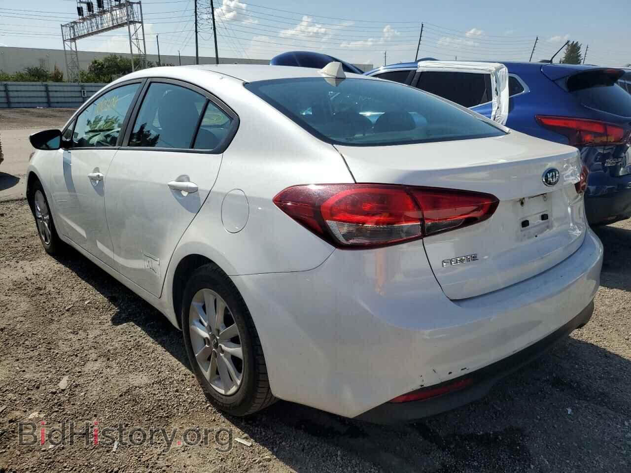 2017 KIA FORTE - VIN: 3KPFL4A76HE009907 - Фото 2