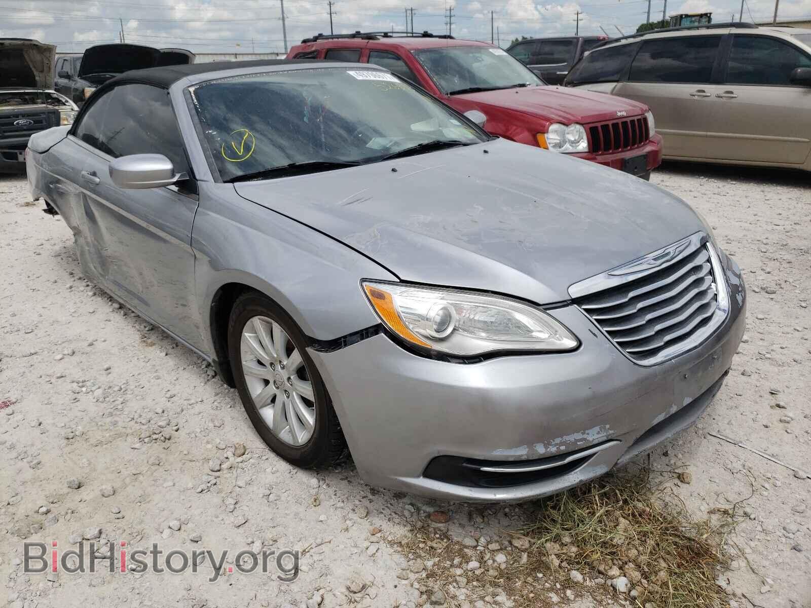 Фотография 1C3BCBEB8DN526573 - CHRYSLER 200 2013