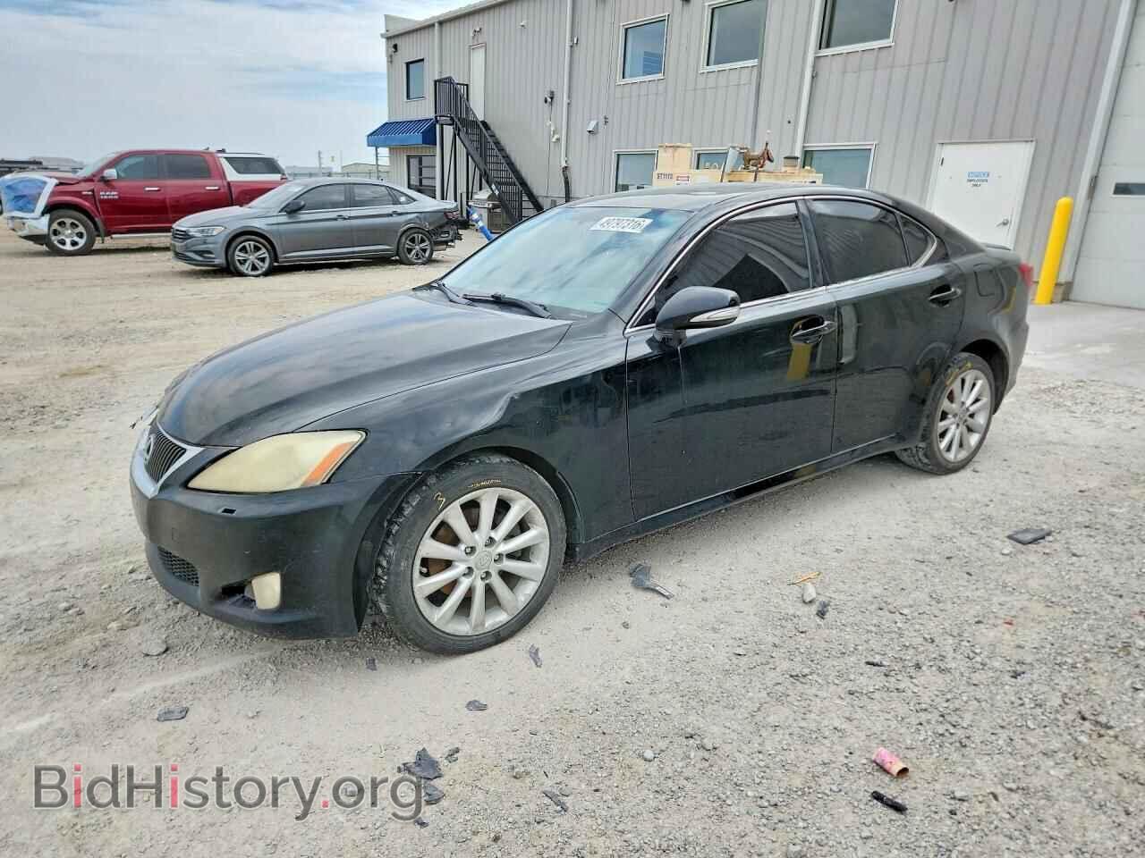 Photo JTHCF5C21A5038572 - LEXUS IS 2010
