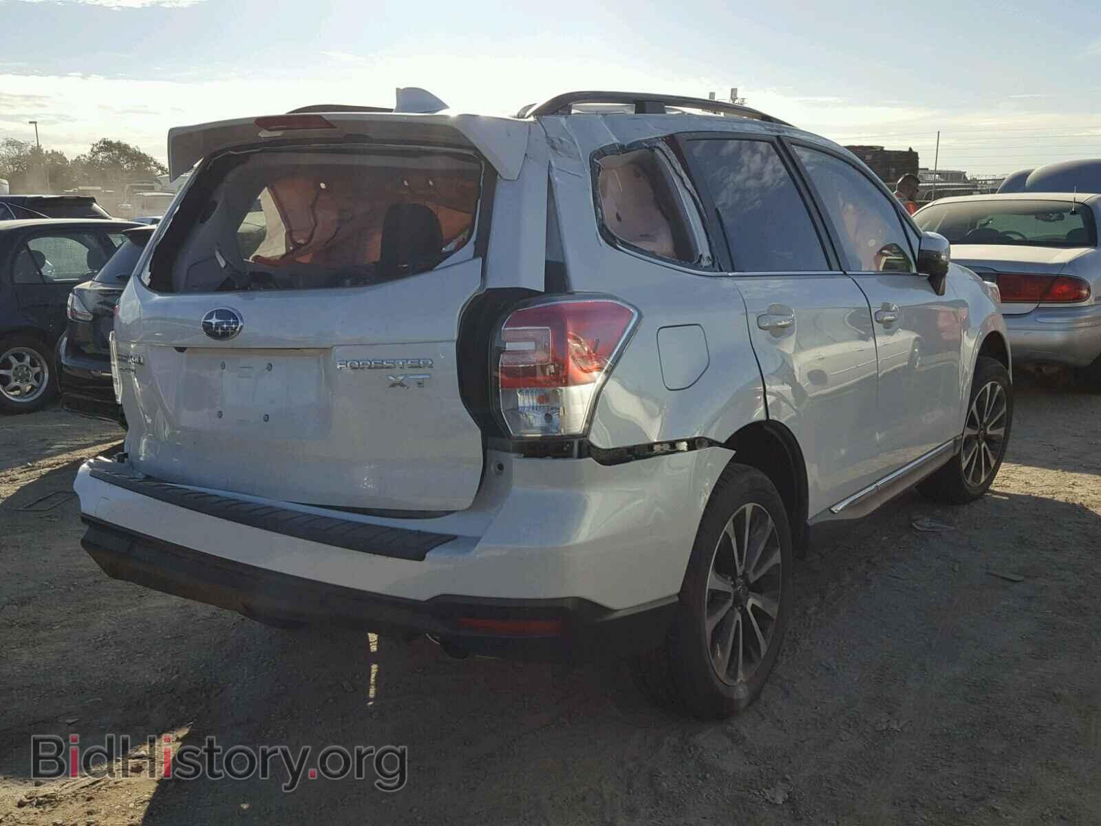 2017 SUBARU FORESTER - VIN: JF2SJGWCXHH806877 - Photo 4