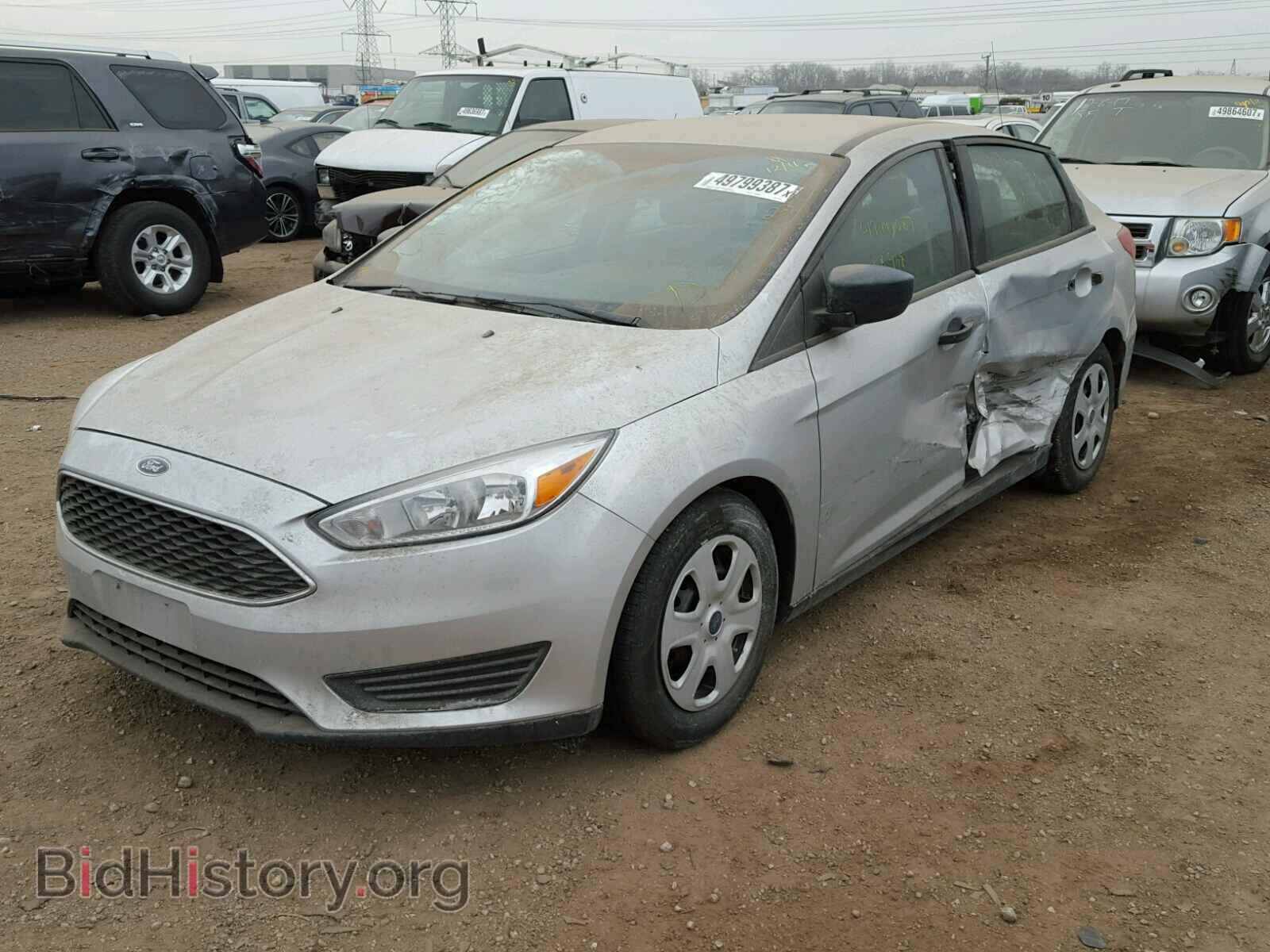 2016 FORD FOCUS - VIN: 1FADP3E24GL390155 - Photo 2