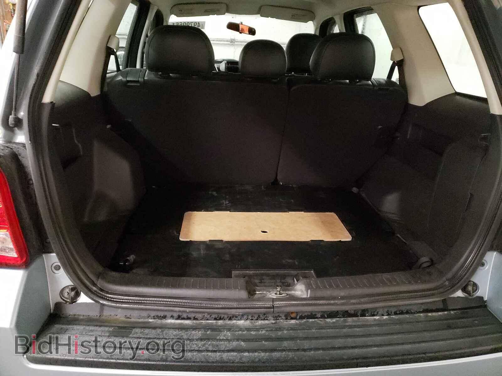 2008 MAZDA TRIBUTE - VIN: 4F2CZ92Z48KM03613 - Фото 9