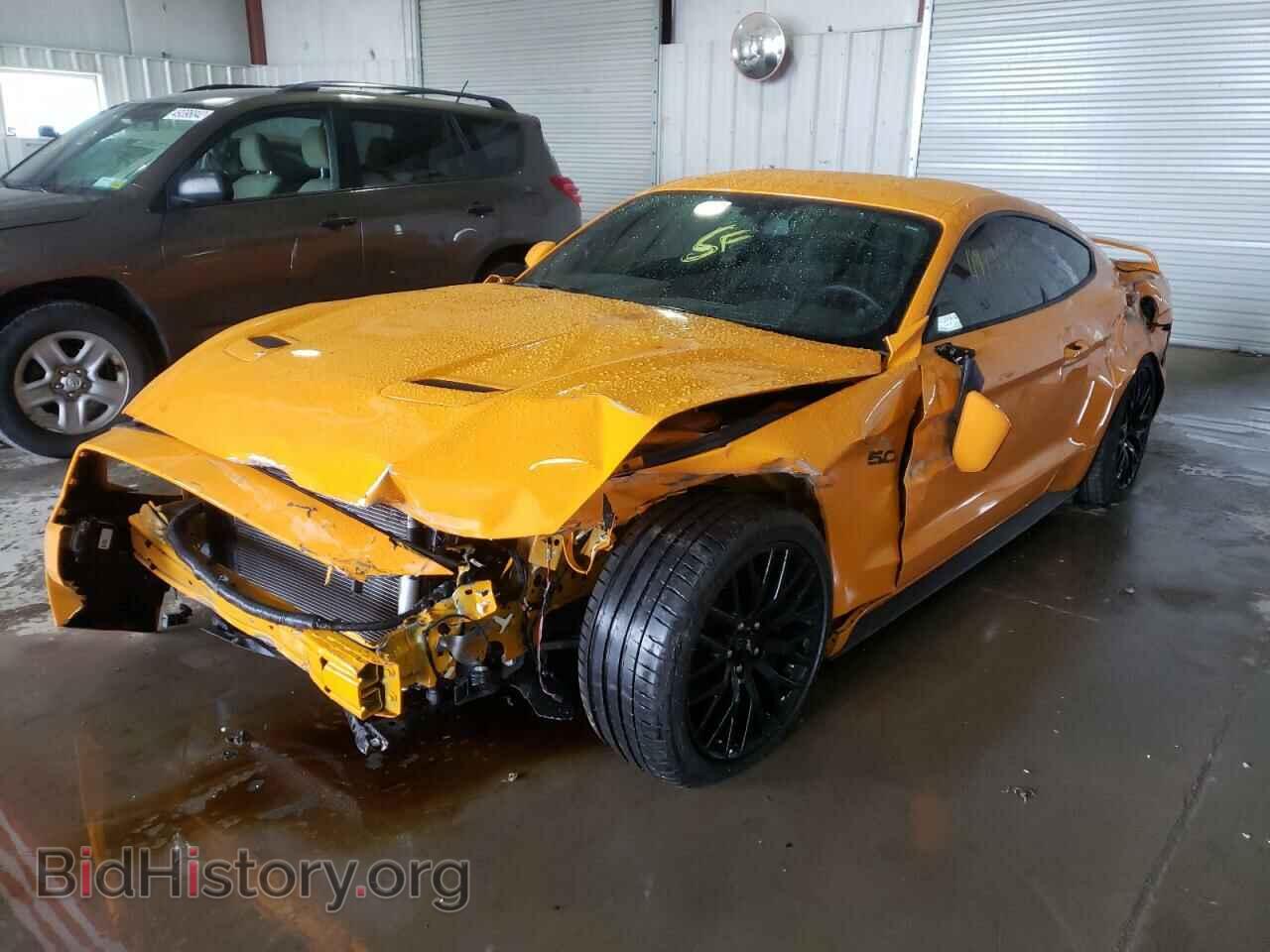 2019 FORD MUSTANG - VIN: 1FA6P8CF8K5117745 - Фото 2