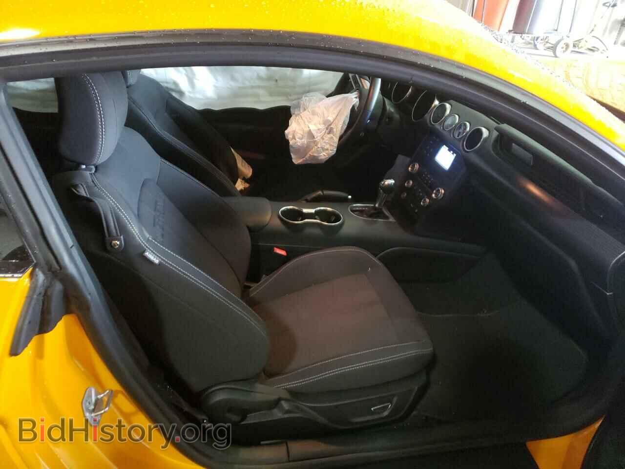 2019 FORD MUSTANG - VIN: 1FA6P8CF8K5117745 - Фото 5