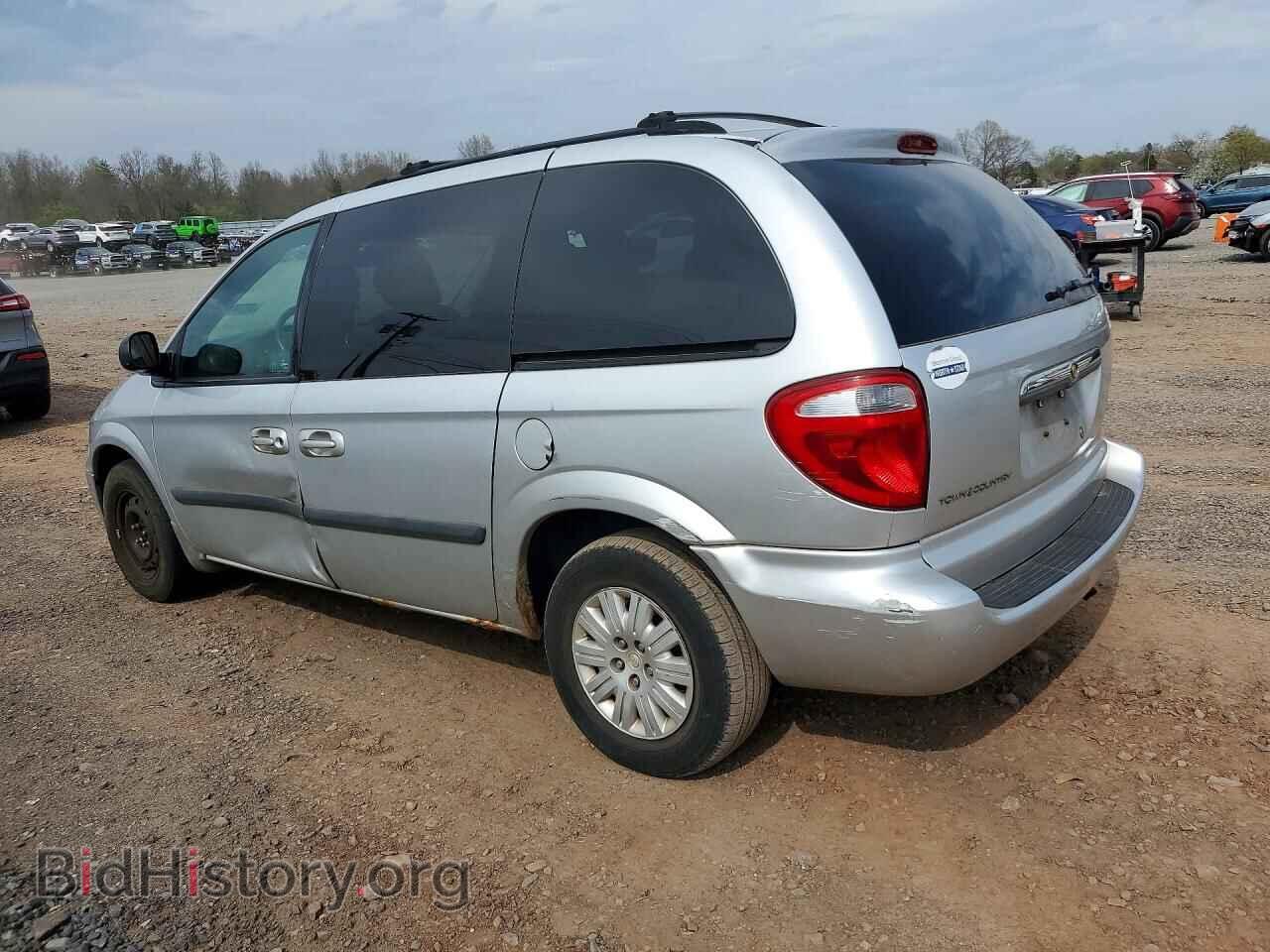 2006 CHRYSLER MINIVAN - VIN: 1A4GP45R06B674908 - Фото 2