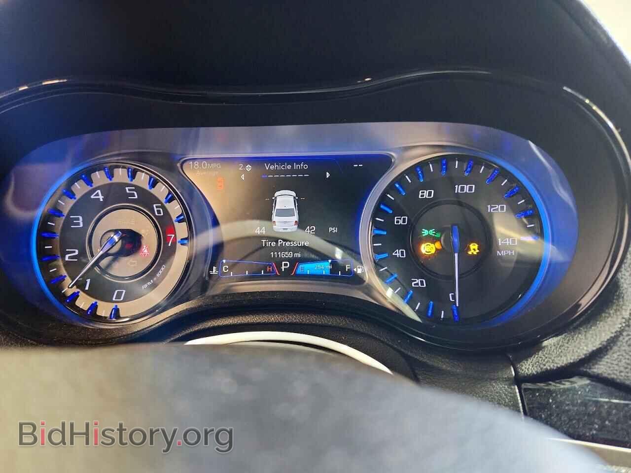 2016 CHRYSLER 300 - VIN: 2C3CCAGG7GH274318 - Фото 9