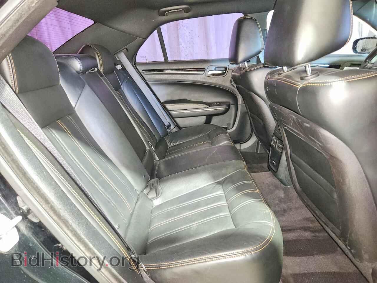 2016 CHRYSLER 300 - VIN: 2C3CCAGG7GH274318 - Фото 10