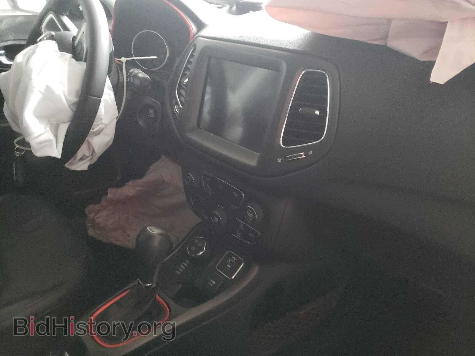 2019 JEEP COMPASS - VIN: 3C4NJDDBXKT856577 - Фото 9