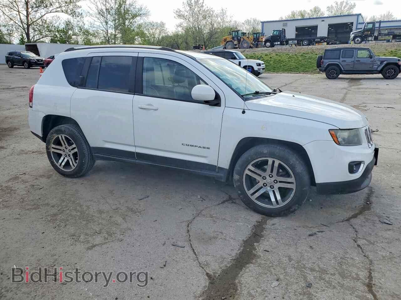 2014 JEEP COMPASS - VIN: 1C4NJDCBXED776546 - Photo 4