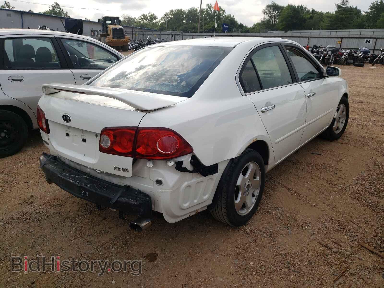 2006 KIA OPTIMA - VIN: KNAGE124465066761 - Фото 4
