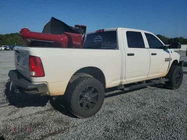 2017 RAM All Models - VIN: 3C6UR5CL6HG733940 - Photo 3