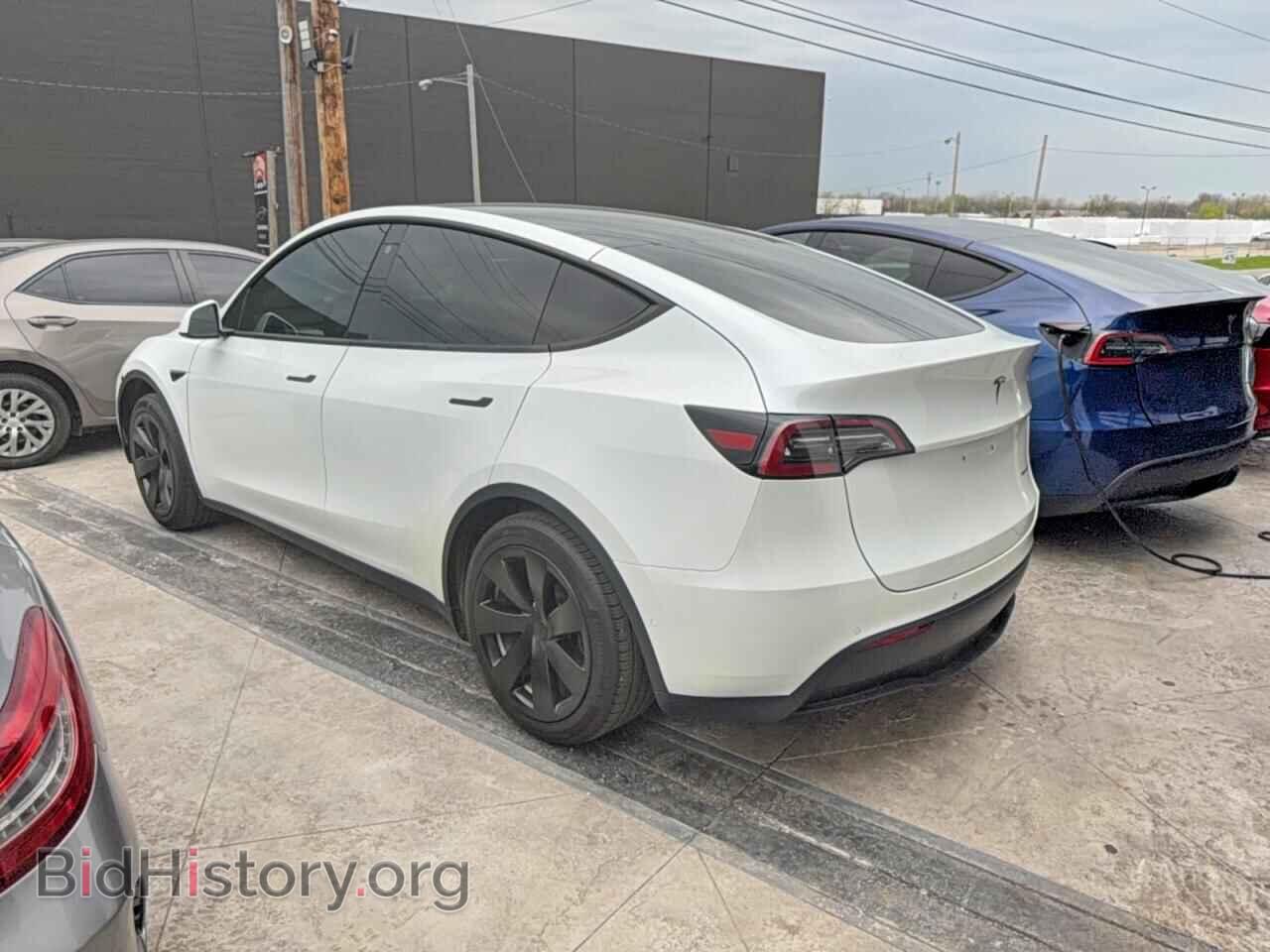 2022 TESLA MODEL Y - VIN: 7SAYGAEE4NF324475 - Photo 3