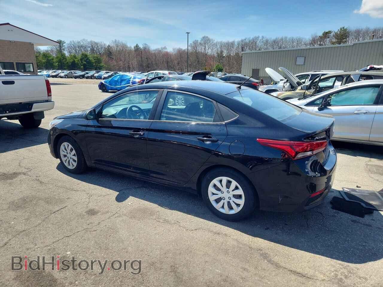 2019 HYUNDAI ACCENT - VIN: 3KPC24A30KE063584 - Photo 2
