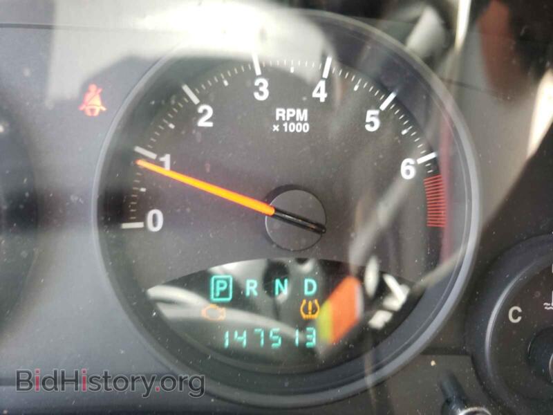 2012 Jeep COMPASS (VIN 1C4NJDEB4CD675772) — photo 8 of 10