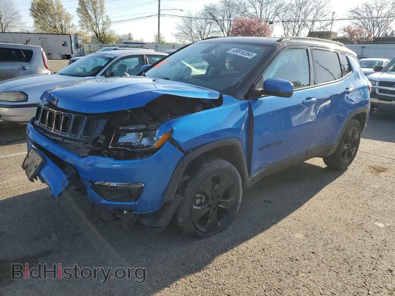 Фотография 3C4NJDBB0JT320366 - JEEP COMPASS 2018