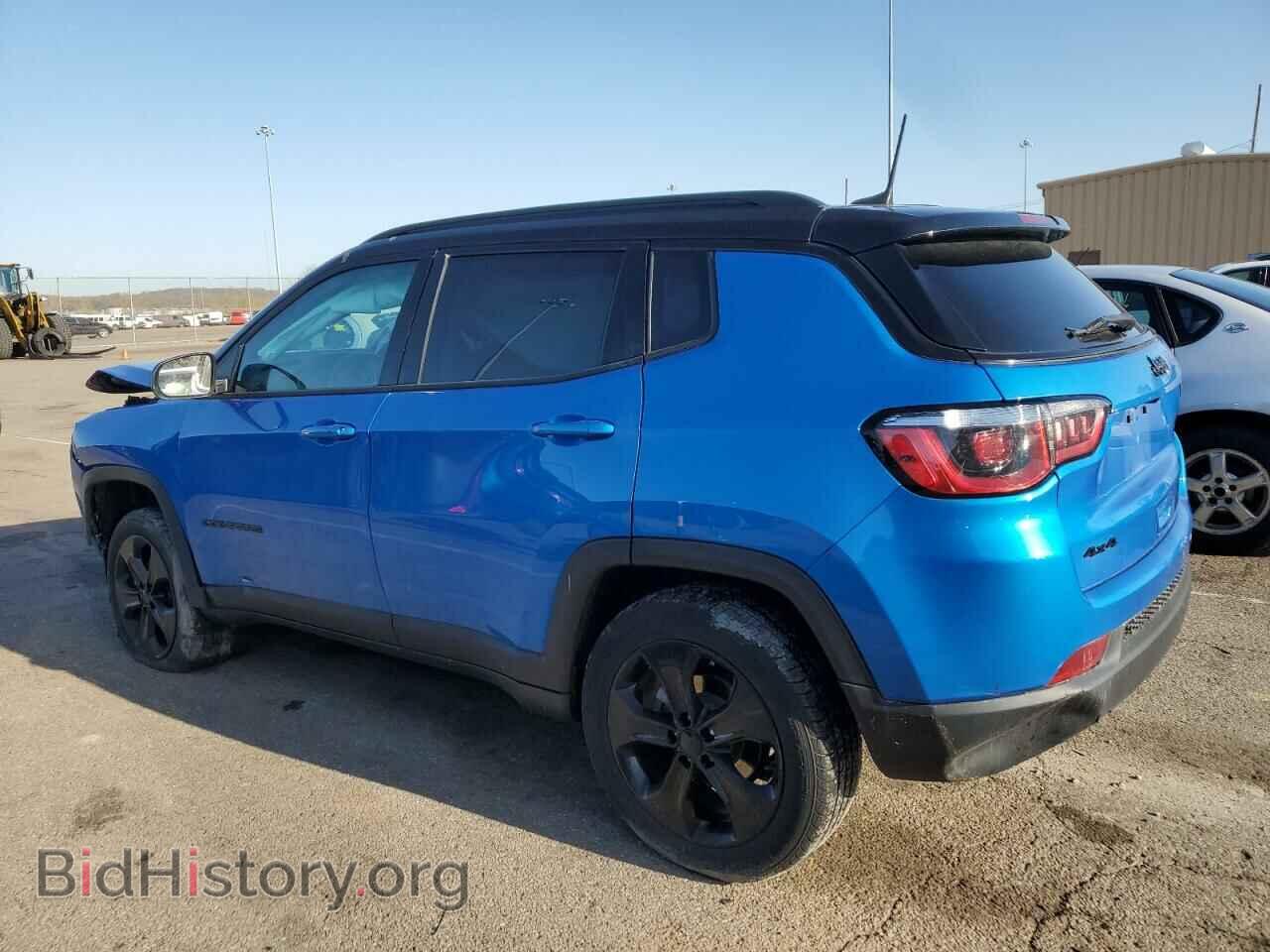 2018 JEEP COMPASS - VIN: 3C4NJDBB0JT320366 - Photo 2