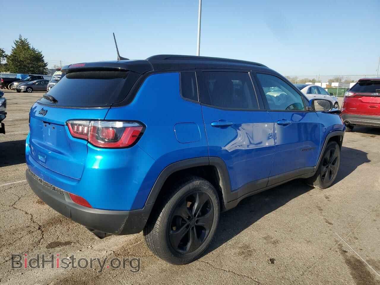 2018 JEEP COMPASS - VIN: 3C4NJDBB0JT320366 - Photo 3