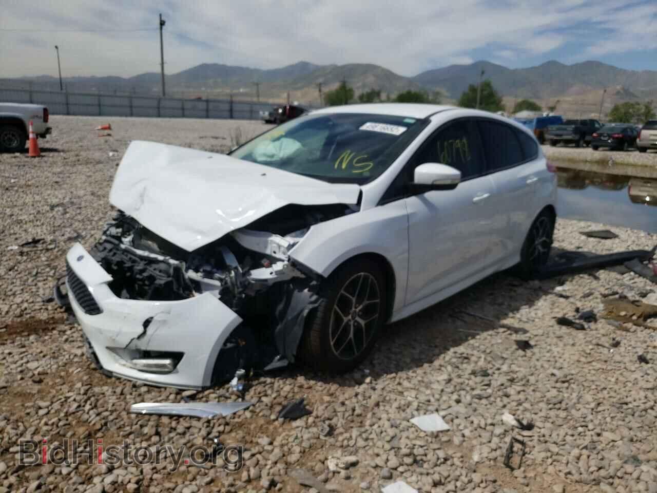 2016 FORD FOCUS - VIN: 1FADP3K26GL246305 - Фото 2