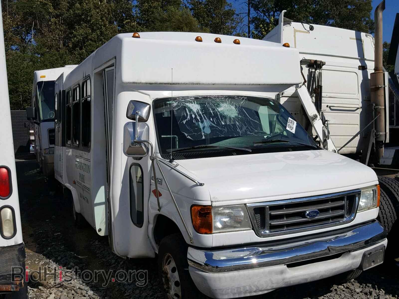 Photo  - FORD ECONOLINE 2006
