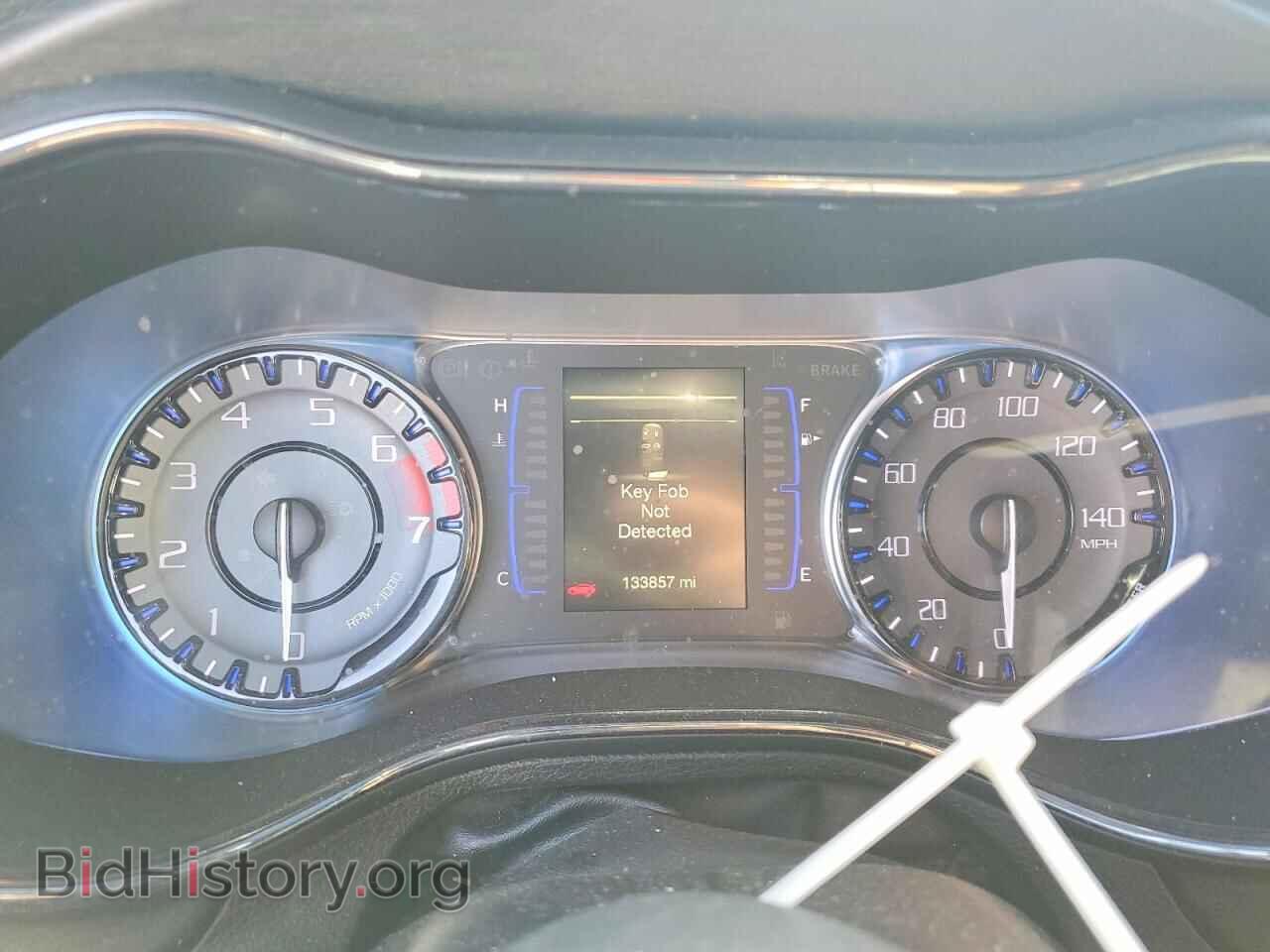 2016 CHRYSLER 200 - VIN: 1C3CCCBB8GN129237 - Фото 9