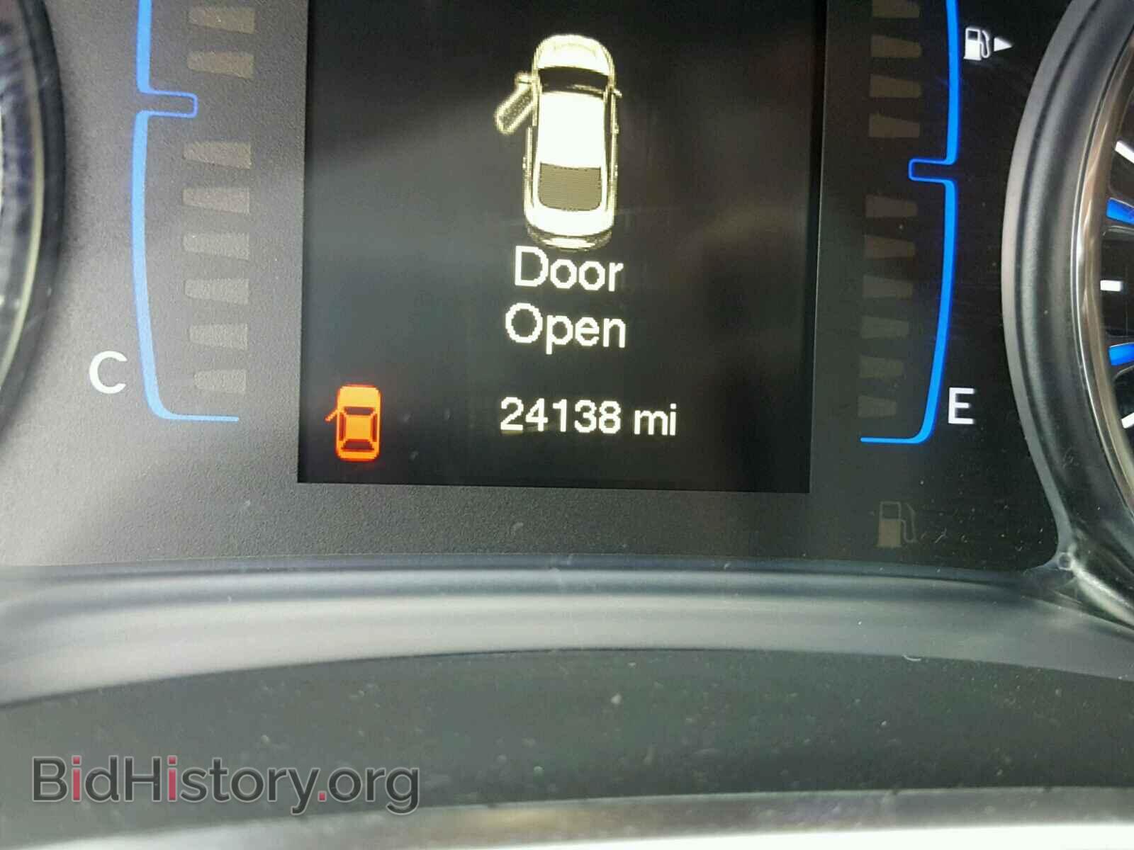 2016 CHRYSLER 200 - VIN: 1C3CCCAB1GN180158 - Фото 8