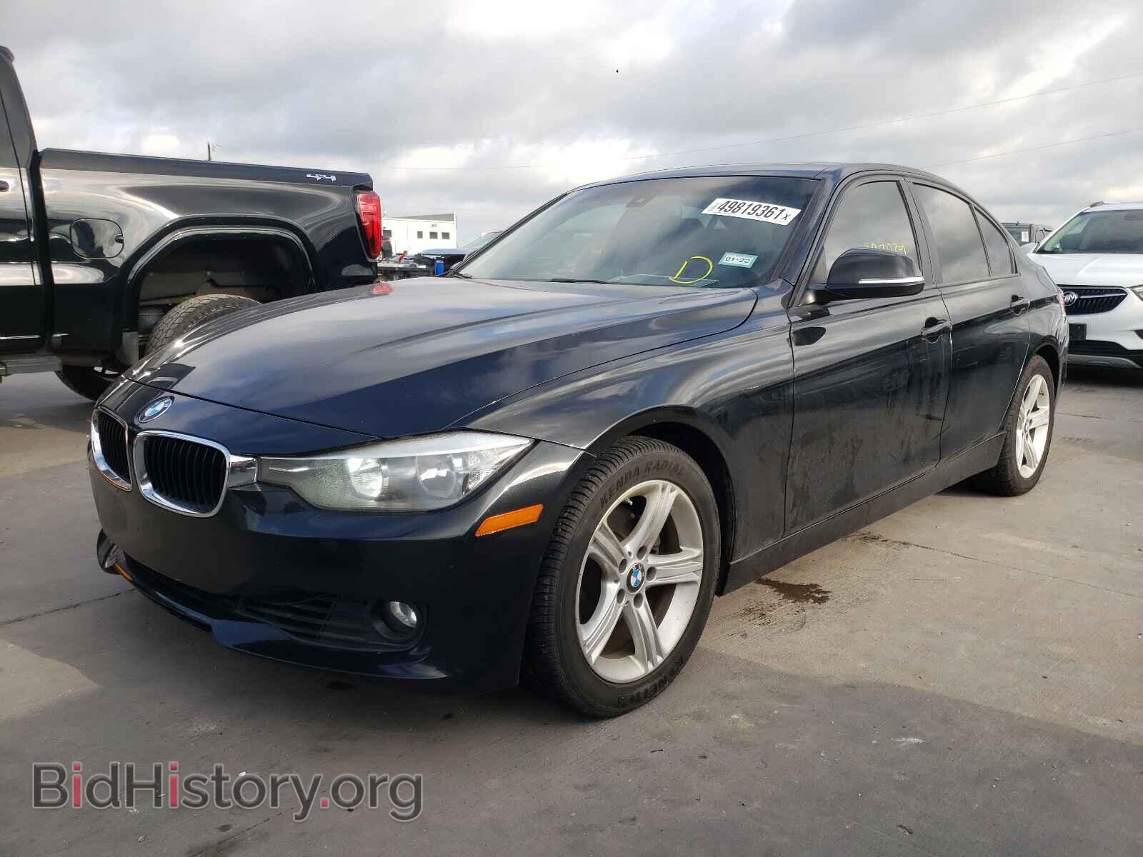 2013 BMW 3 SERIES - VIN: WBA3A5C55DF359830 - Фото 2