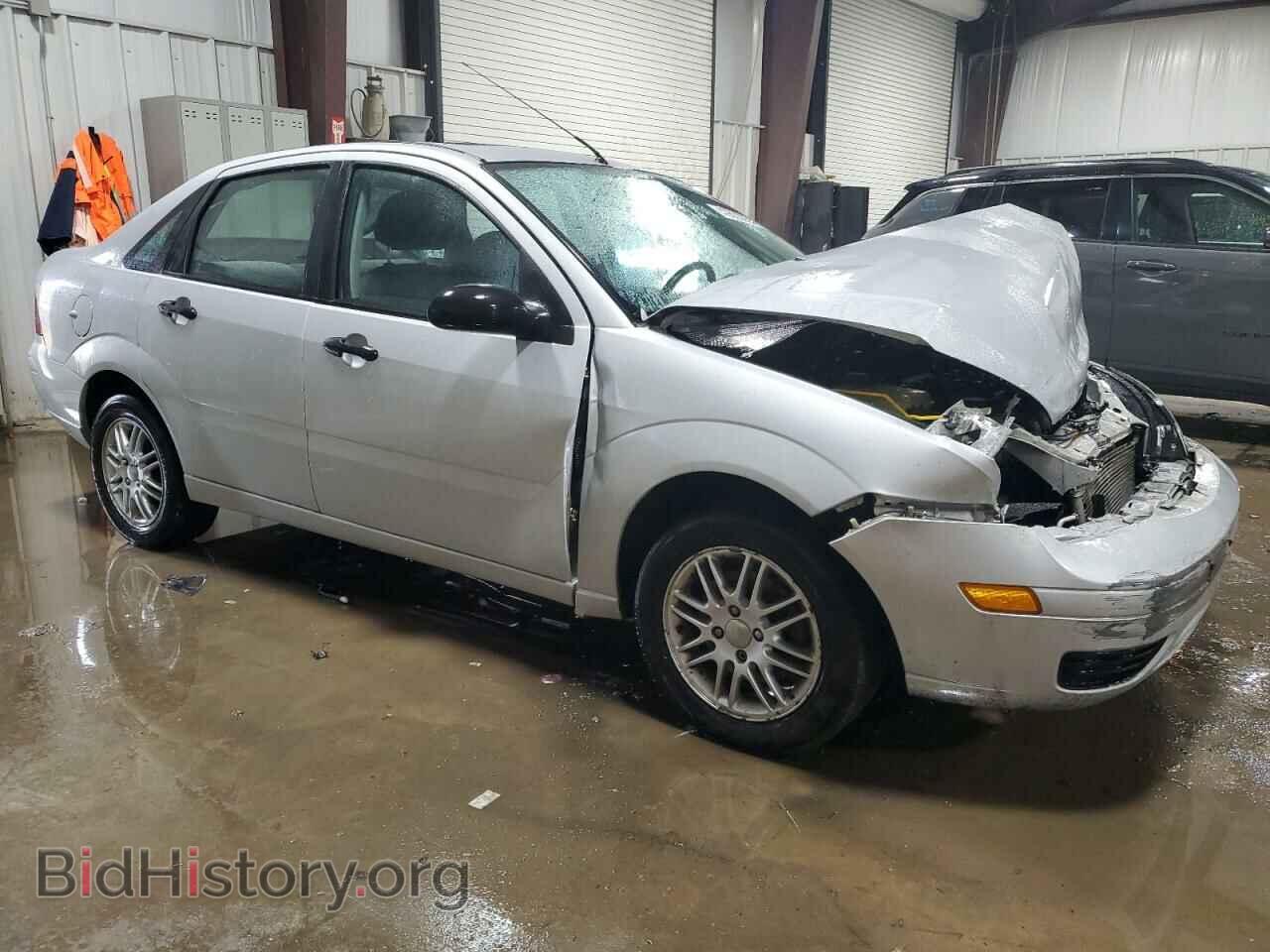 2007 FORD FOCUS - VIN: 1FAFP34N67W333264 - Фото 4