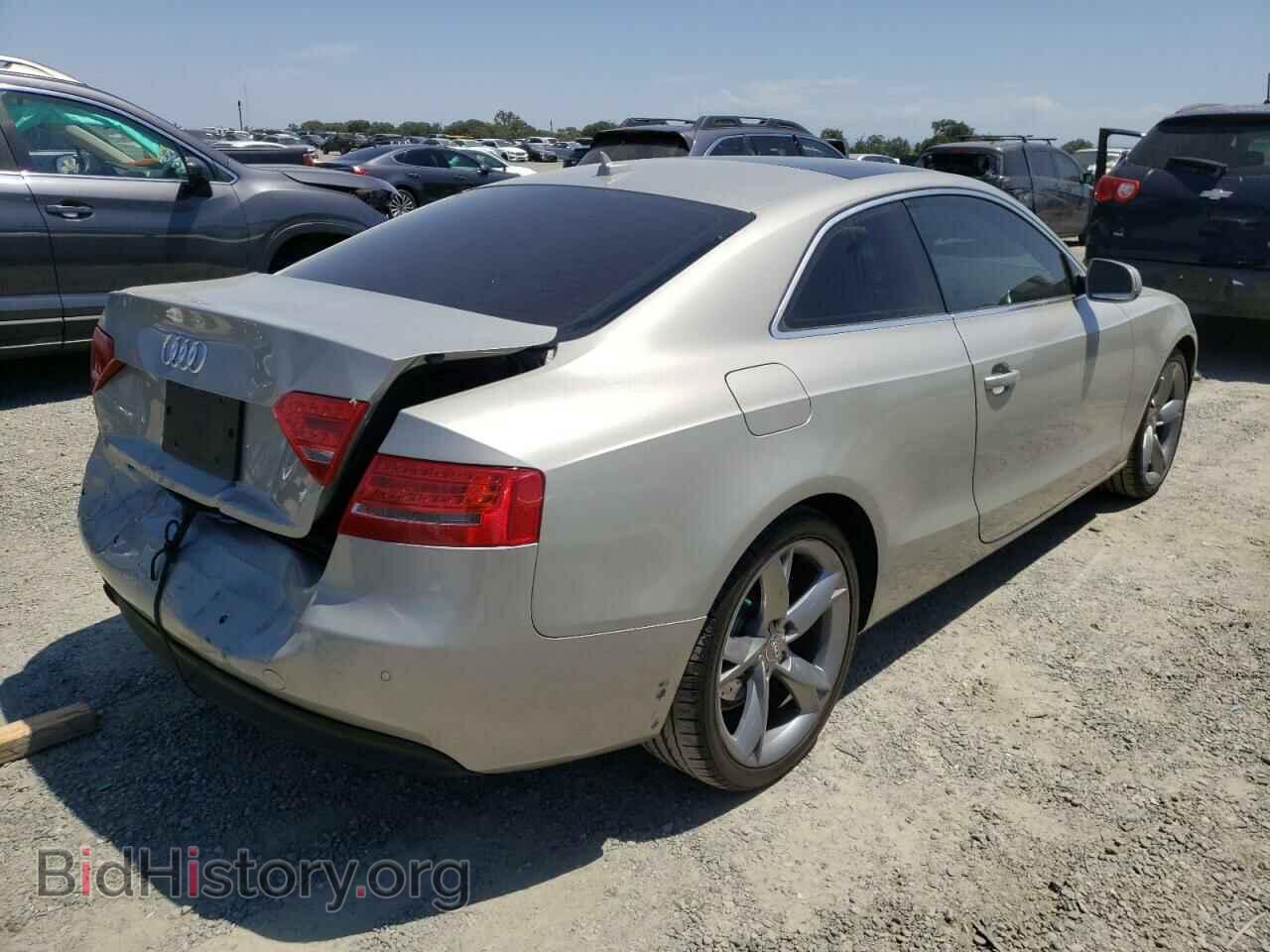 2010 AUDI A5 - VIN: WAULFAFR6AA034069 - Фото 4