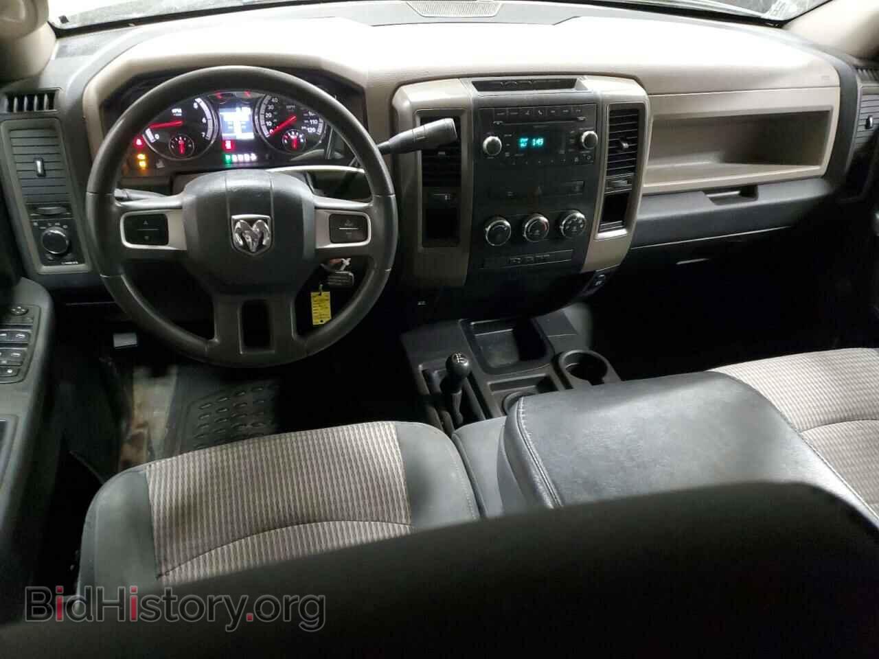 2011 DODGE All Models - VIN: 3D7TT2CT0BG600561 - Фото 8