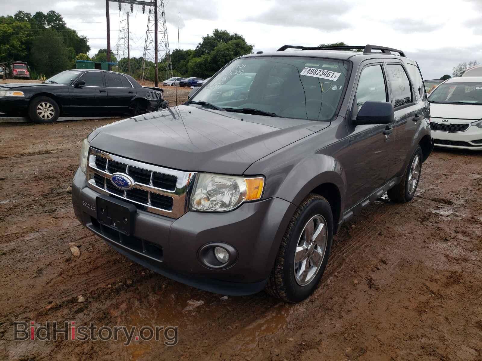 2011 FORD ESCAPE - VIN: 1FMCU9DG6BKC09209 - Фото 2