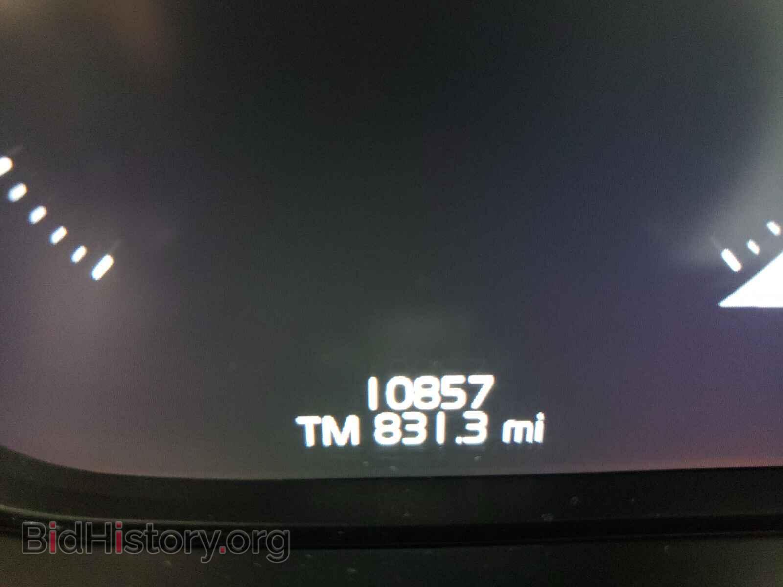 2017 VOLVO XC90 - VIN: YV4102KM2H1105111 - Фото 8