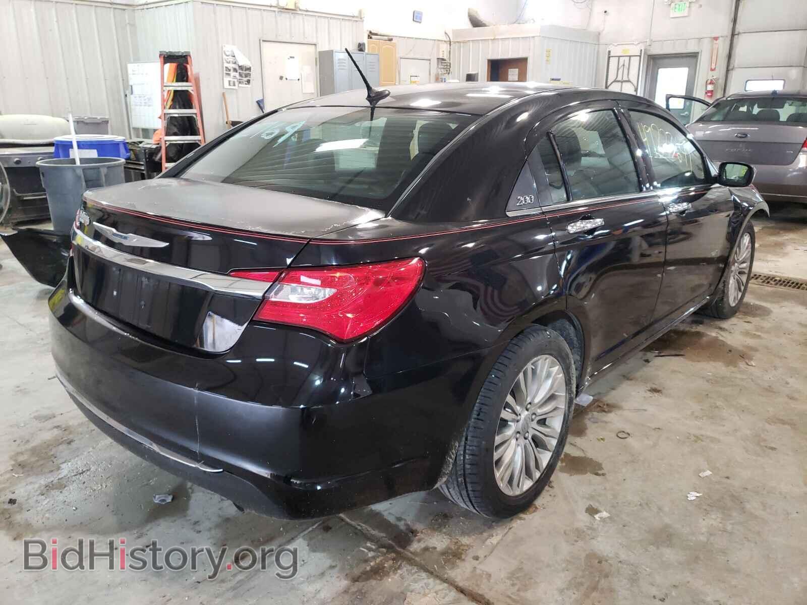 2012 CHRYSLER 200 - VIN: 1C3CCBCB0CN307449 - Photo 4