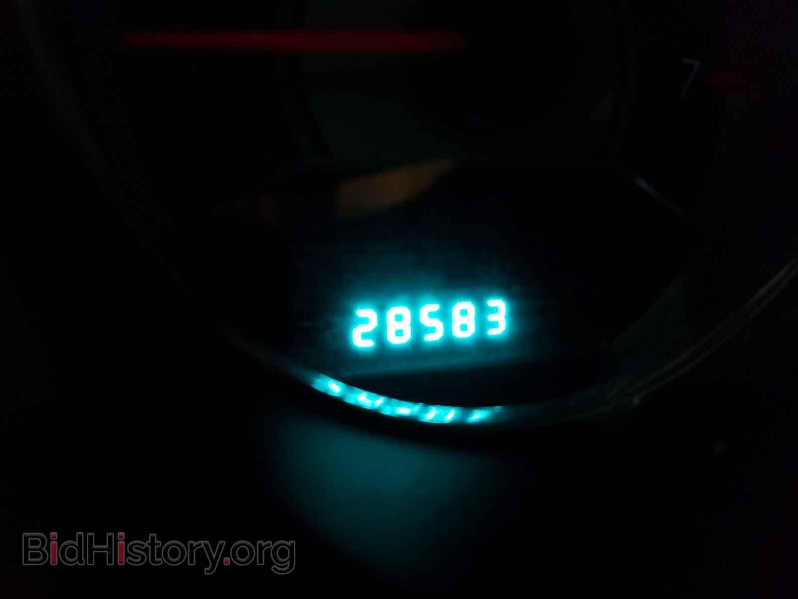 2012 CHRYSLER 200 - VIN: 1C3CCBCB0CN307449 - Photo 8