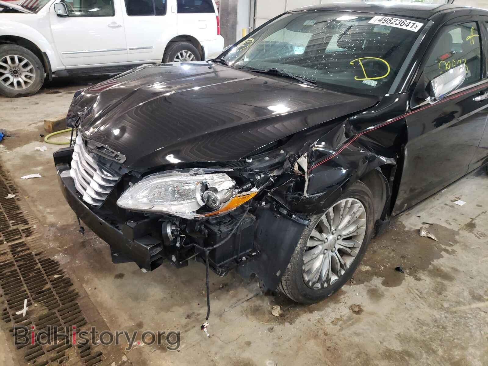 2012 CHRYSLER 200 - VIN: 1C3CCBCB0CN307449 - Photo 9