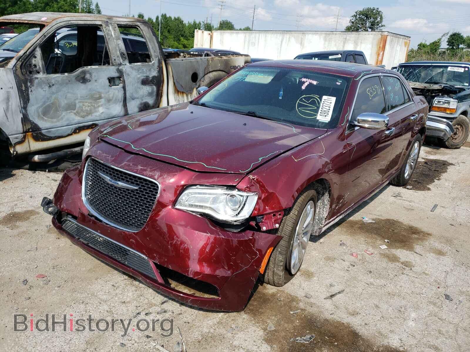 2016 CHRYSLER 300 - VIN: 2C3CCAKG5GH296048 - Фото 2