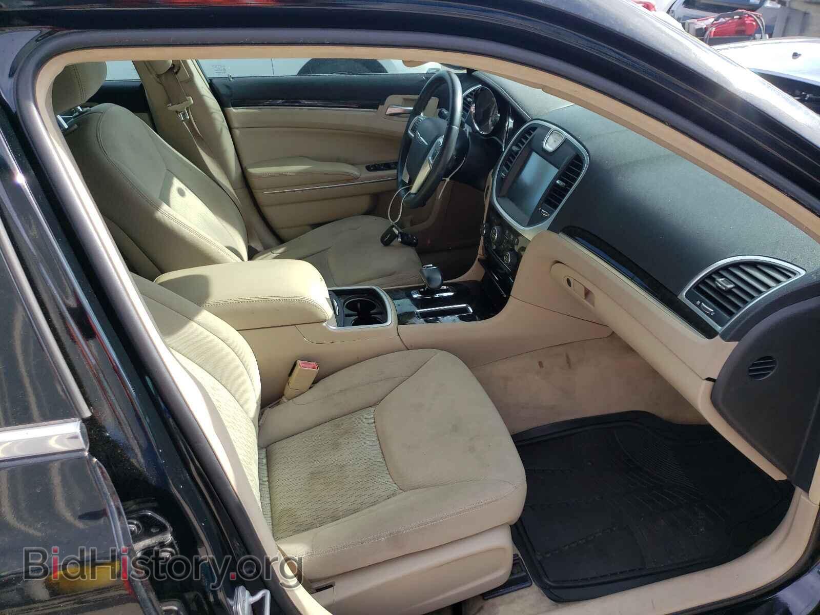 2012 CHRYSLER 300 - VIN: 2C3CCAAG5CH312017 - Фото 5