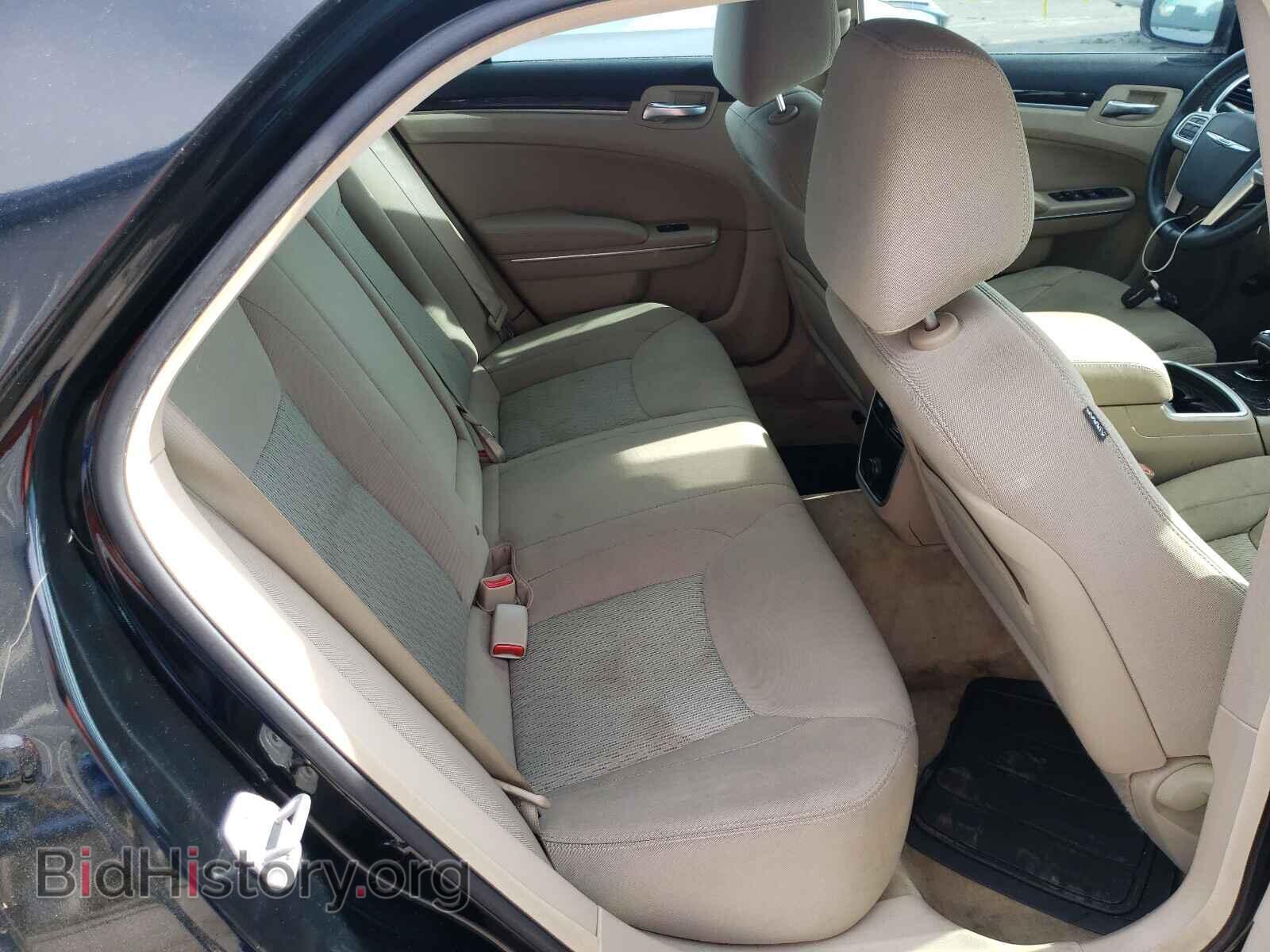 2012 CHRYSLER 300 - VIN: 2C3CCAAG5CH312017 - Фото 6