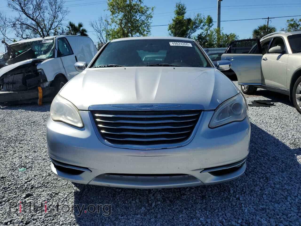 2011 CHRYSLER 200 - VIN: 1C3BC2FB5BN501030 - Фото 5