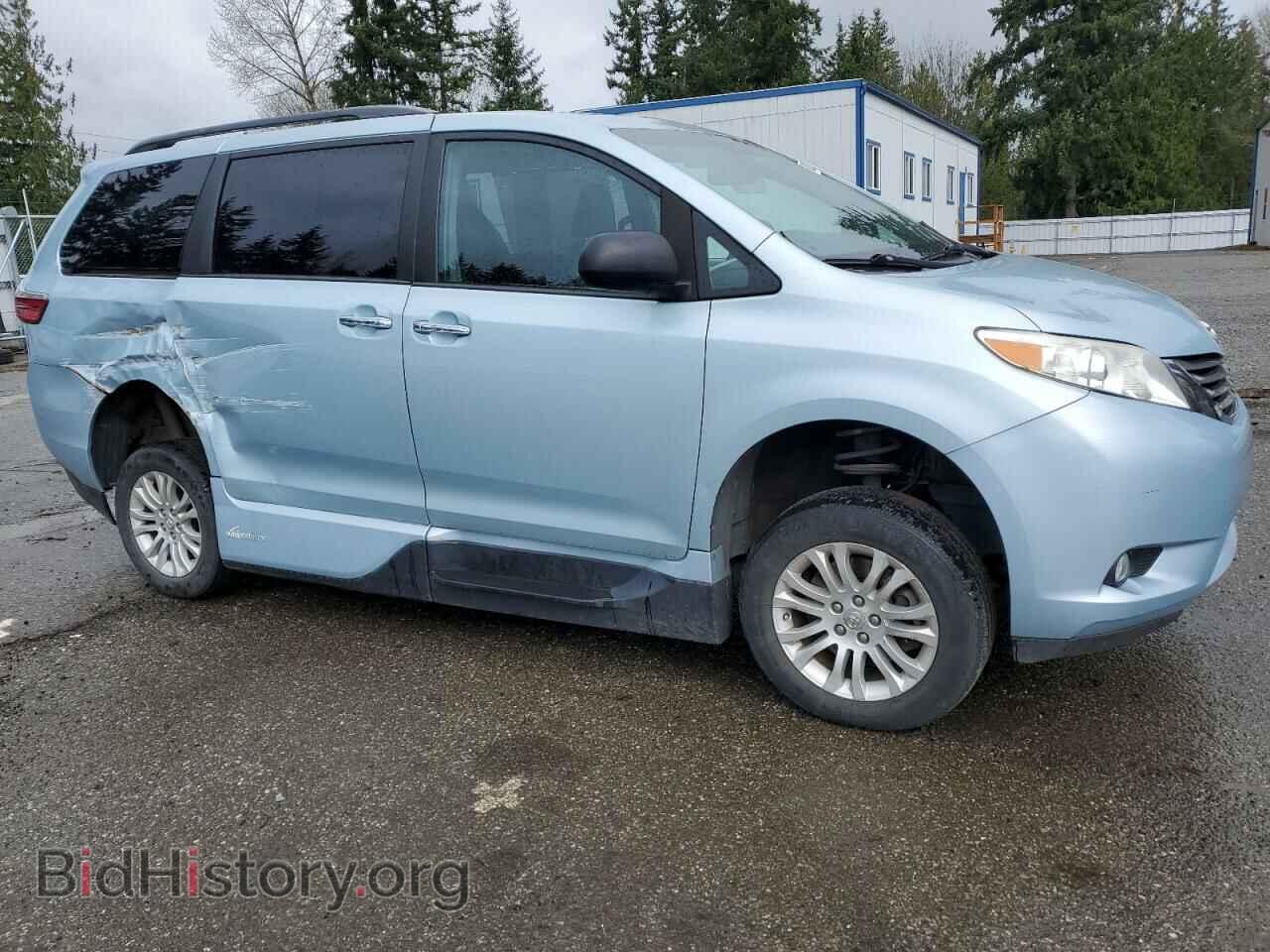 2017 TOYOTA All Models - VIN: 5TDYZ3DC7HS807364 - Фото 4